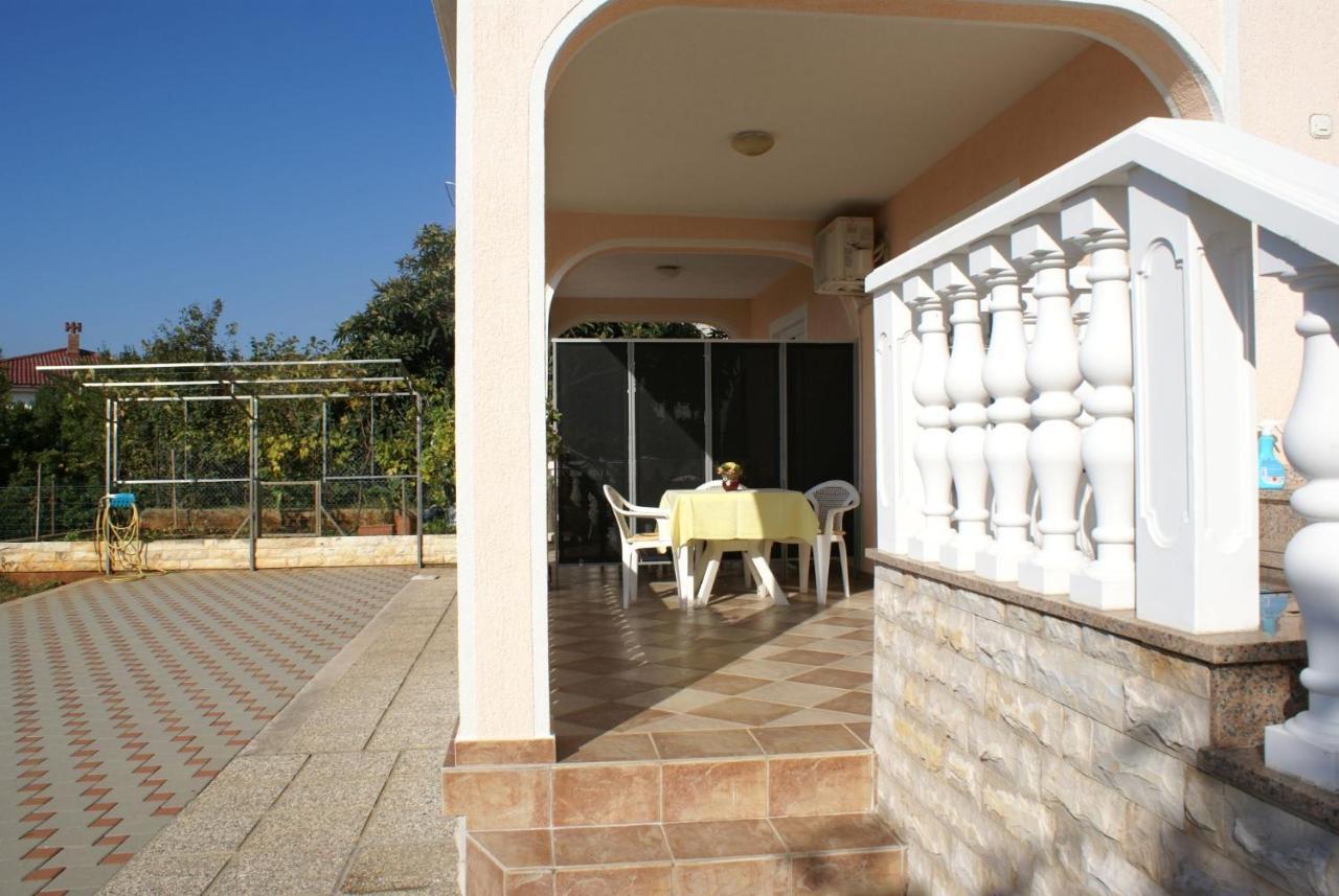 Apartment Nevenka Veglia Exterior foto
