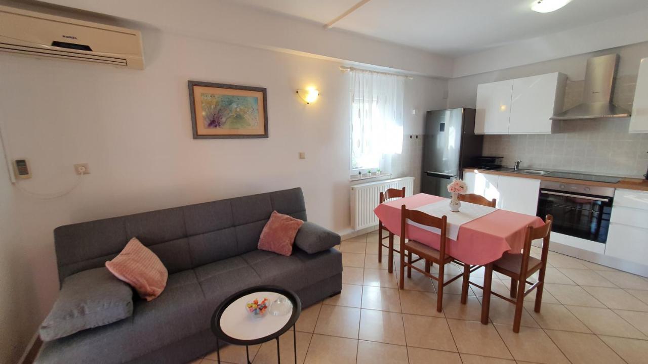 Apartment Nevenka Veglia Exterior foto
