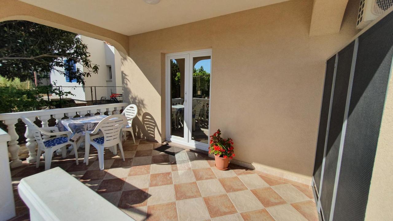 Apartment Nevenka Veglia Exterior foto